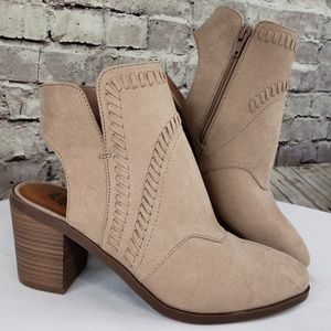 Women's ankle boots